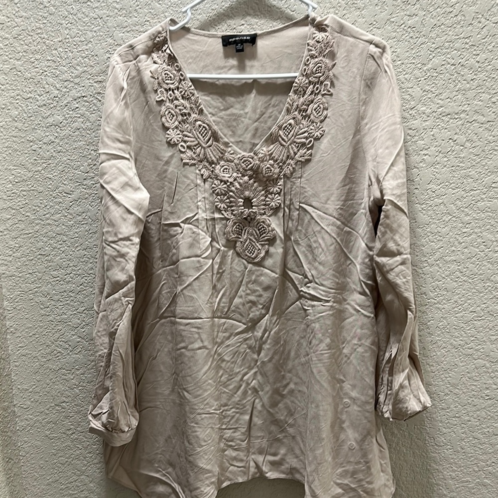 Spense Tan Embellished V-Neck 3/4 Sleeve Blouse